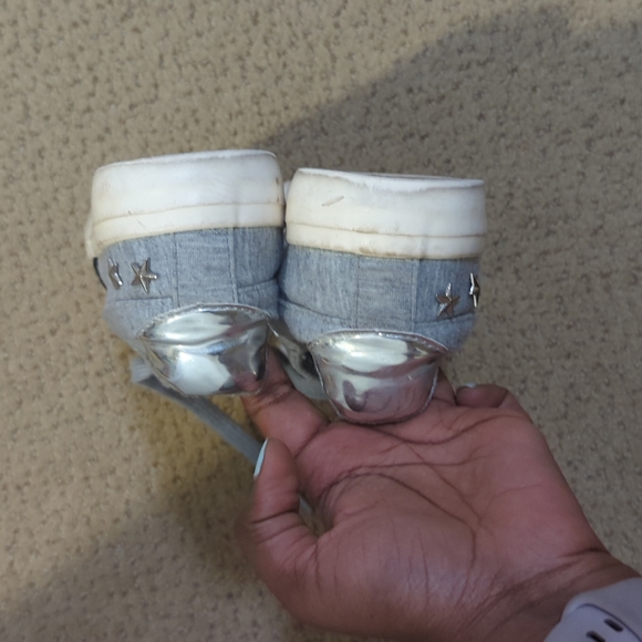 Shoes - Picture 3 of 3